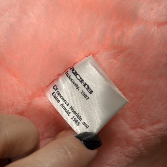 Vintage 1987 Rich's Exclusive Priscilla stuffed pink pig stuffed plush with bib - Picture 8 of 11